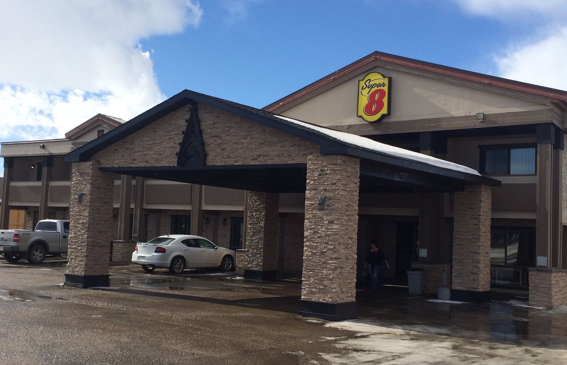 Super 8 by Wyndham Red Deer