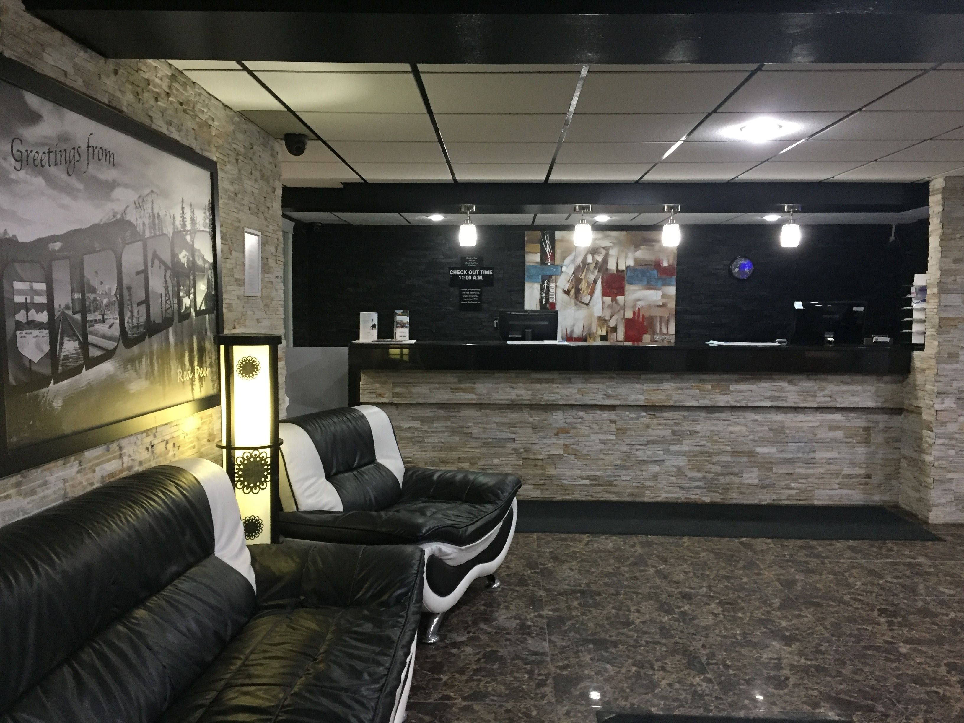 Super 8 by Wyndham Red Deer