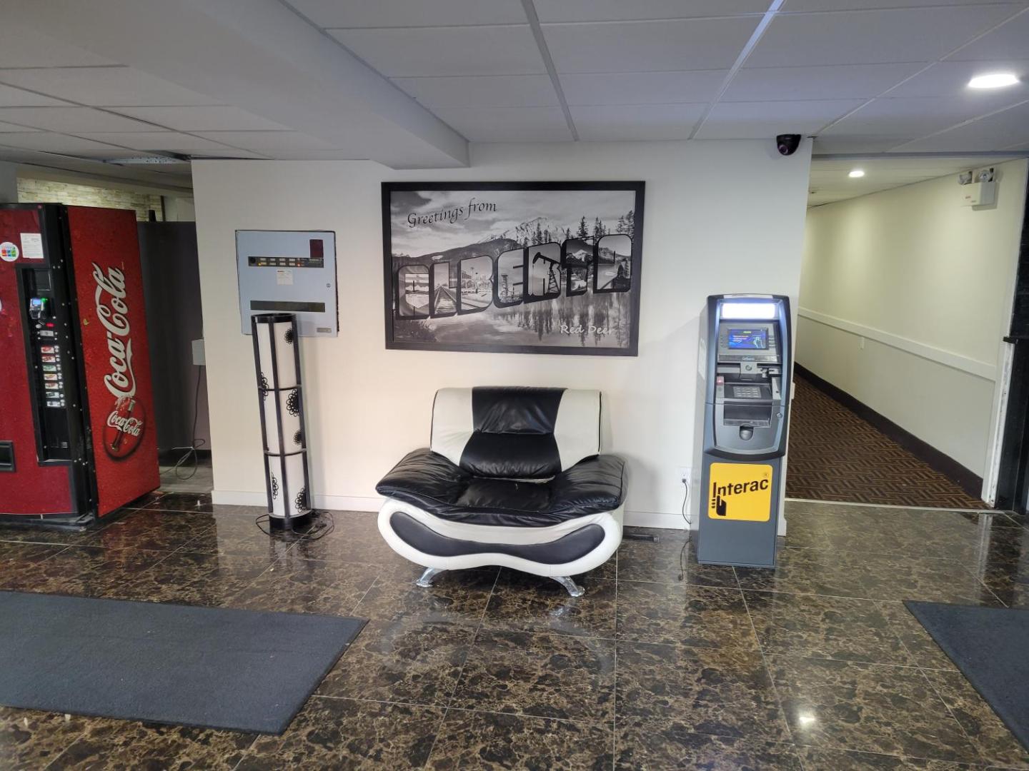 Super 8 by Wyndham Red Deer