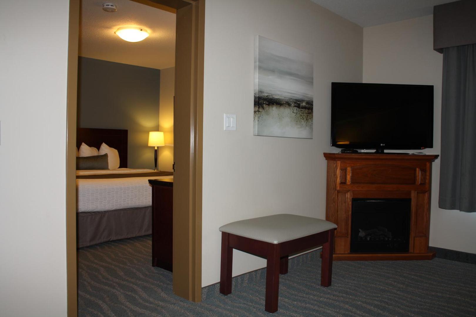 Best Western Rocky Mountain House Inn & Suites