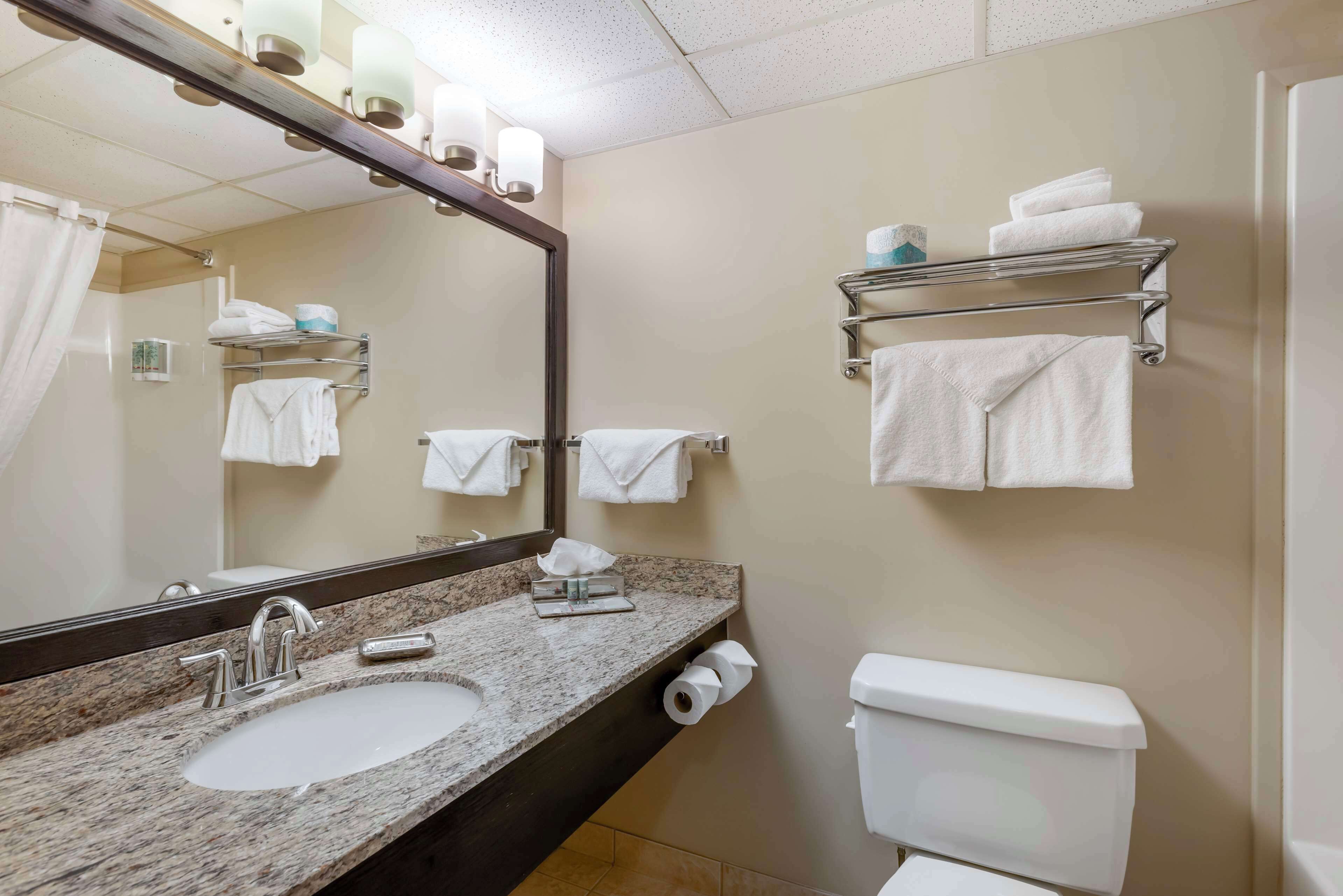 Best Western Rocky Mountain House Inn & Suites