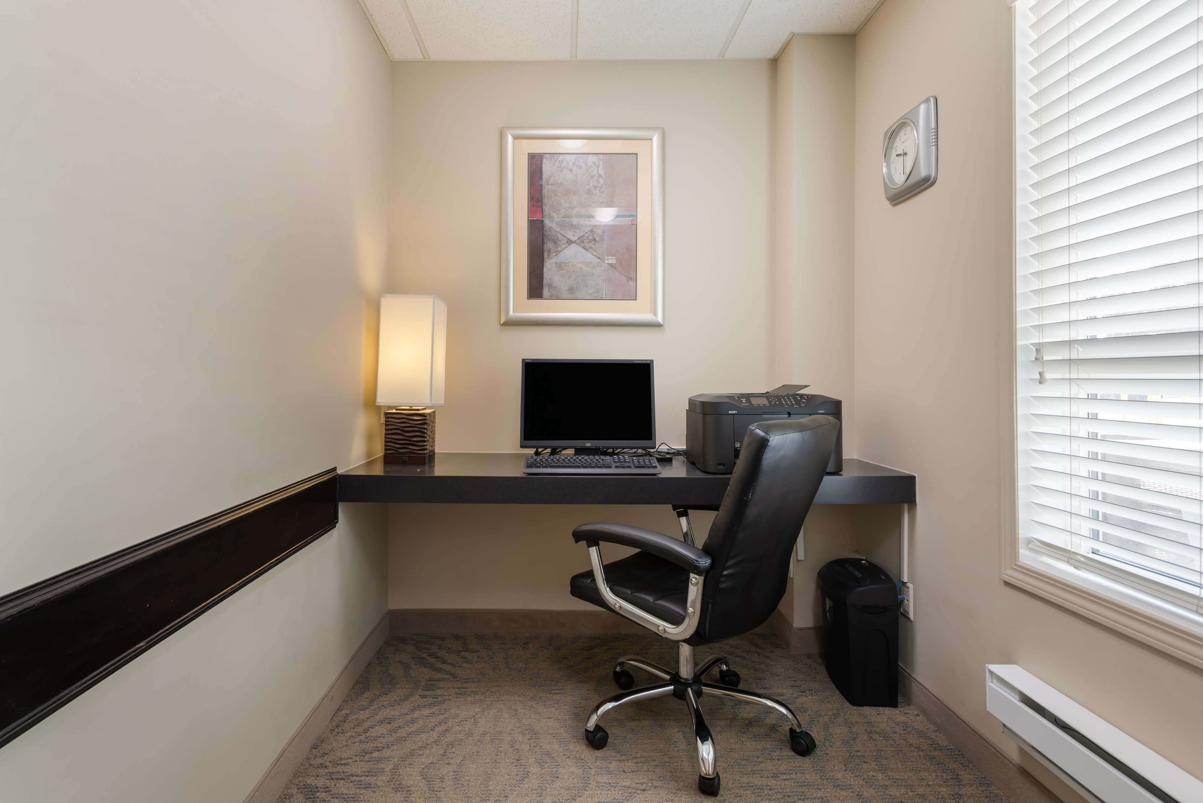 Best Western Rocky Mountain House Inn & Suites