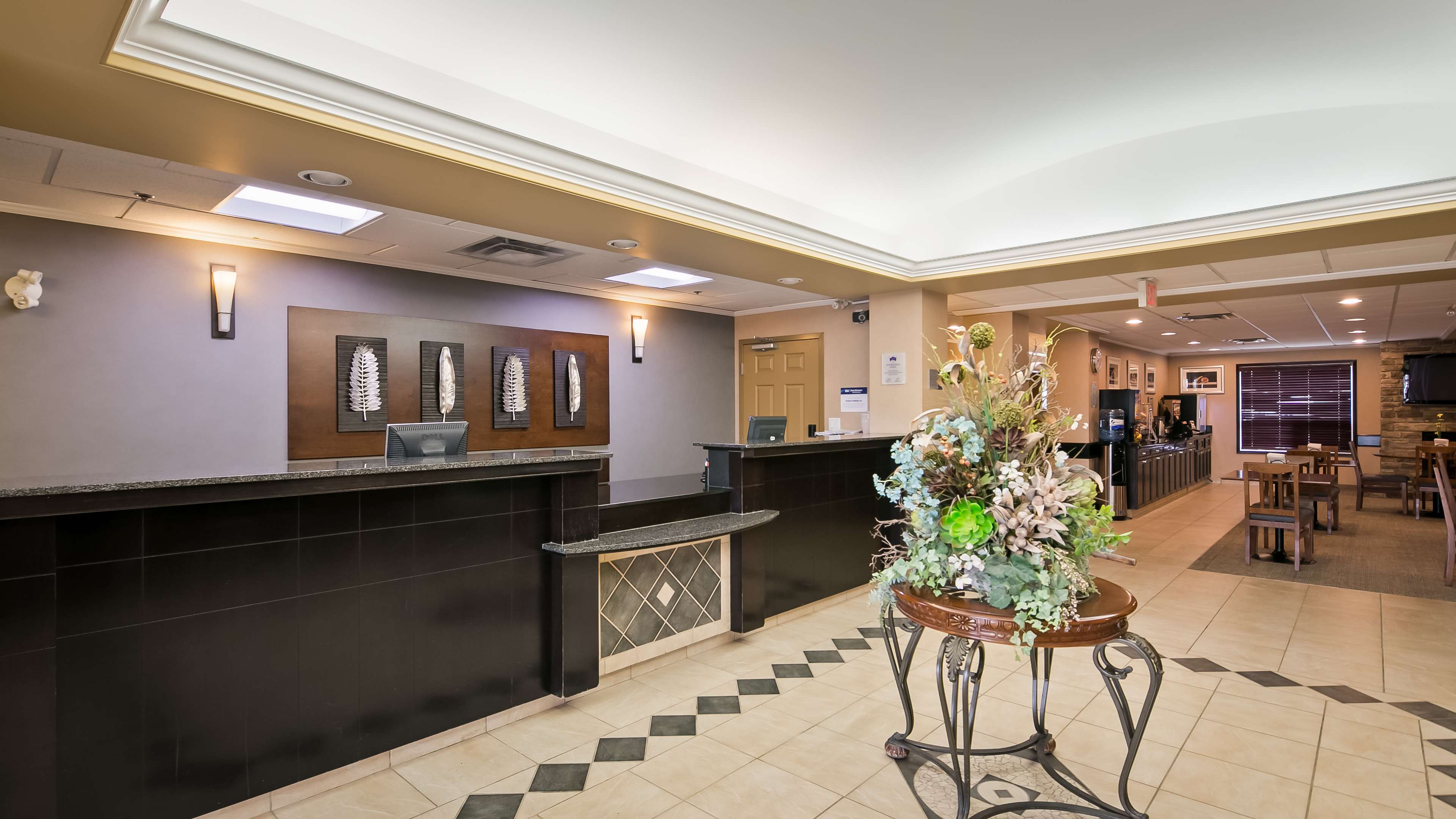 Best Western Rocky Mountain House Inn & Suites