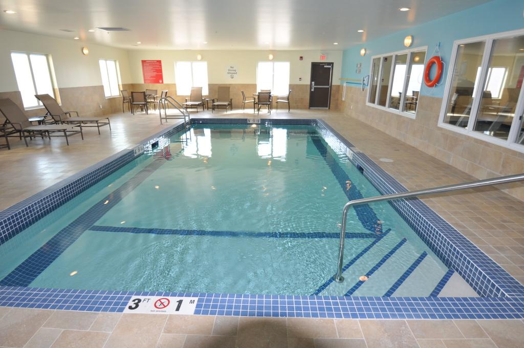 Clarion Hotel & Conference Centre Sherwood Park