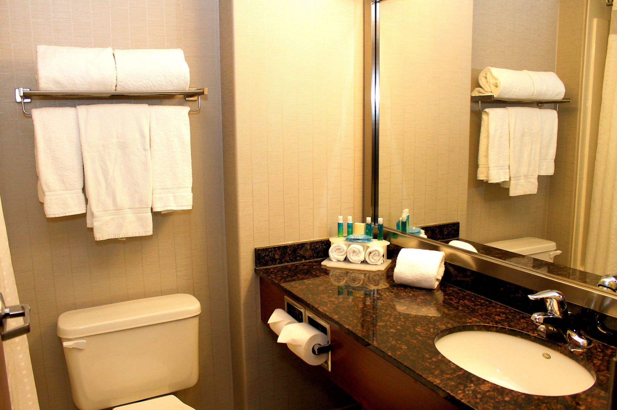 Holiday Inn Express & Suites Sherwood Park-Edmonton Area