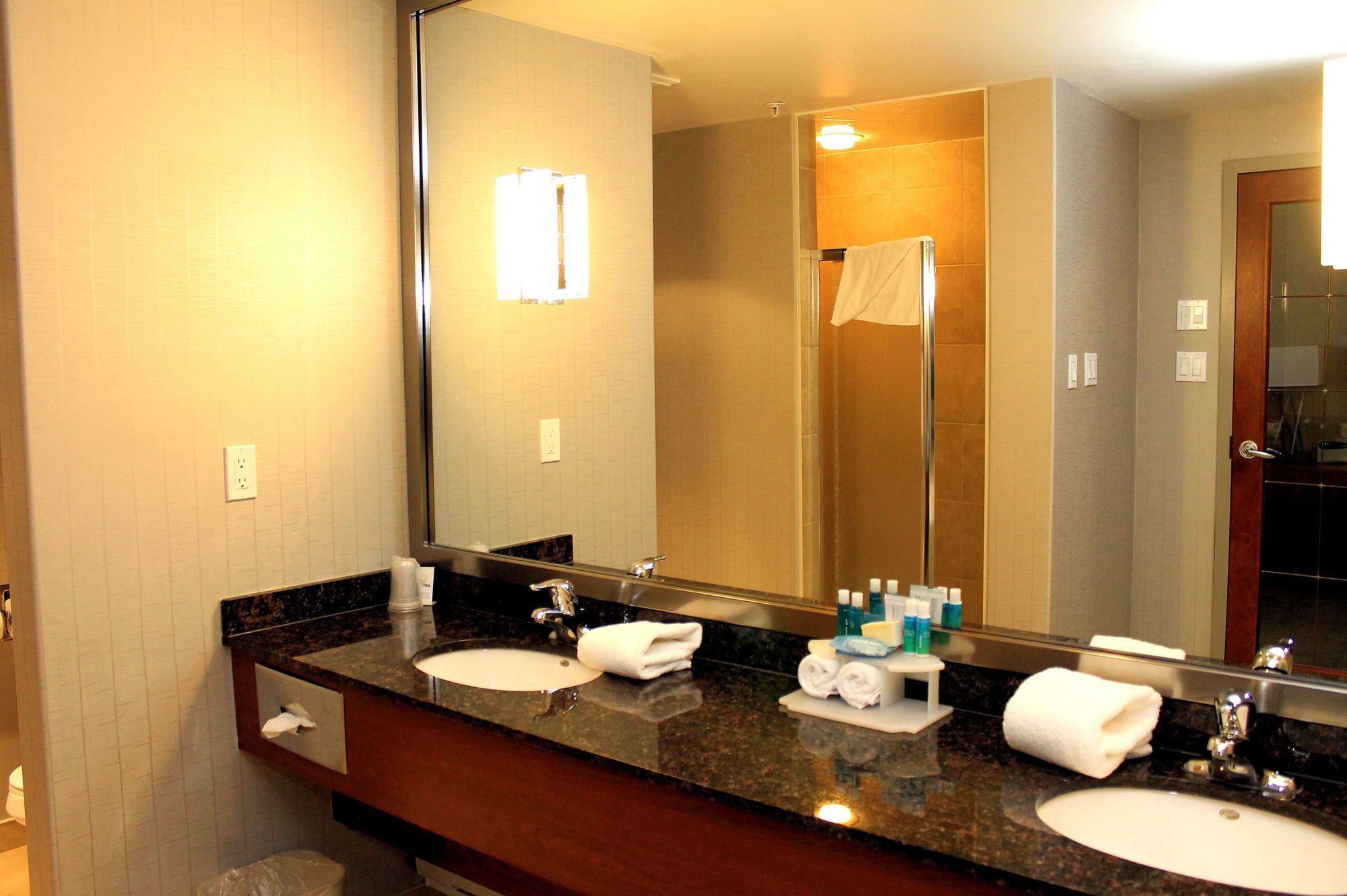 Holiday Inn Express & Suites Sherwood Park-Edmonton Area