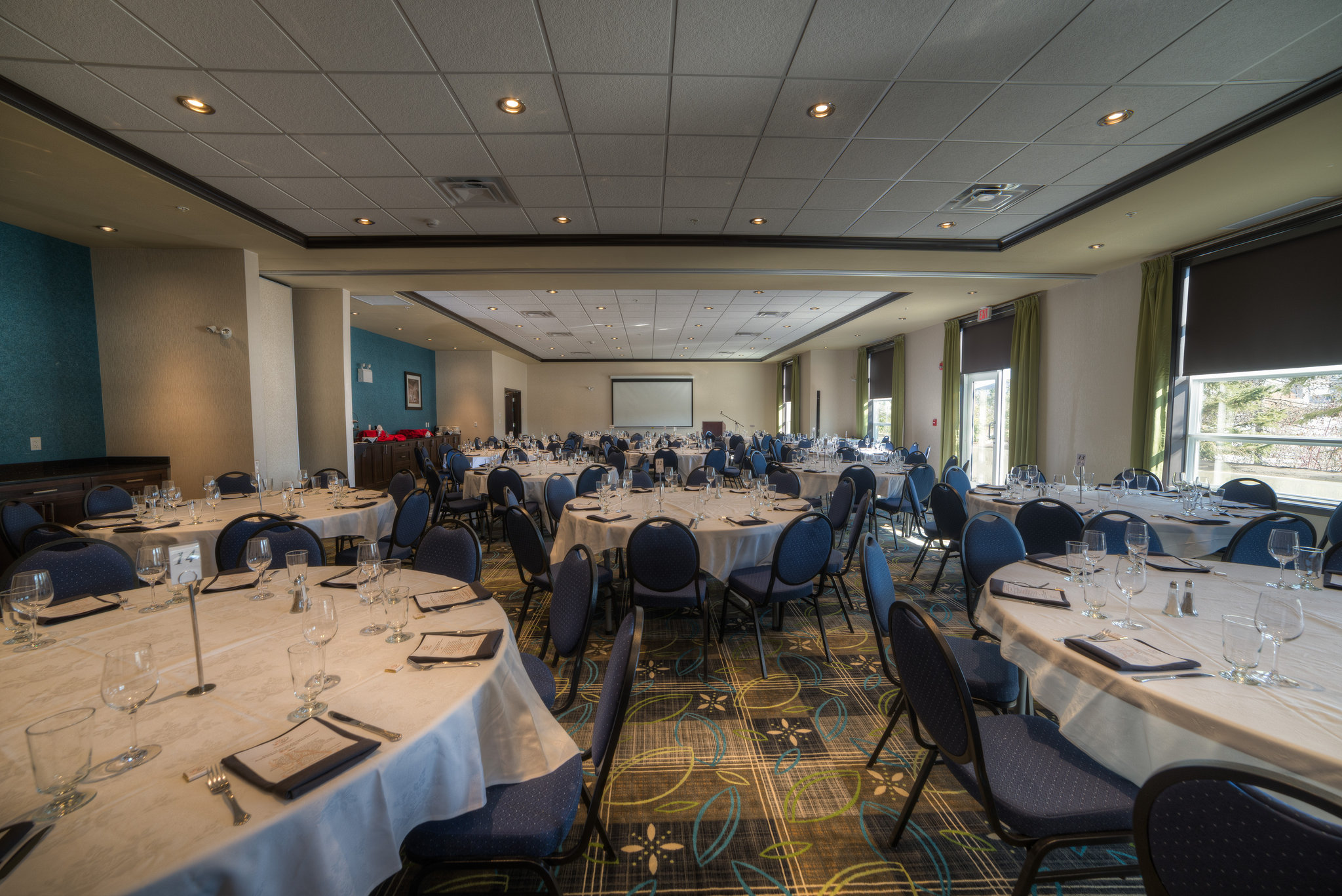 Holiday Inn Express & Suites Spruce Grove - Stony Plain