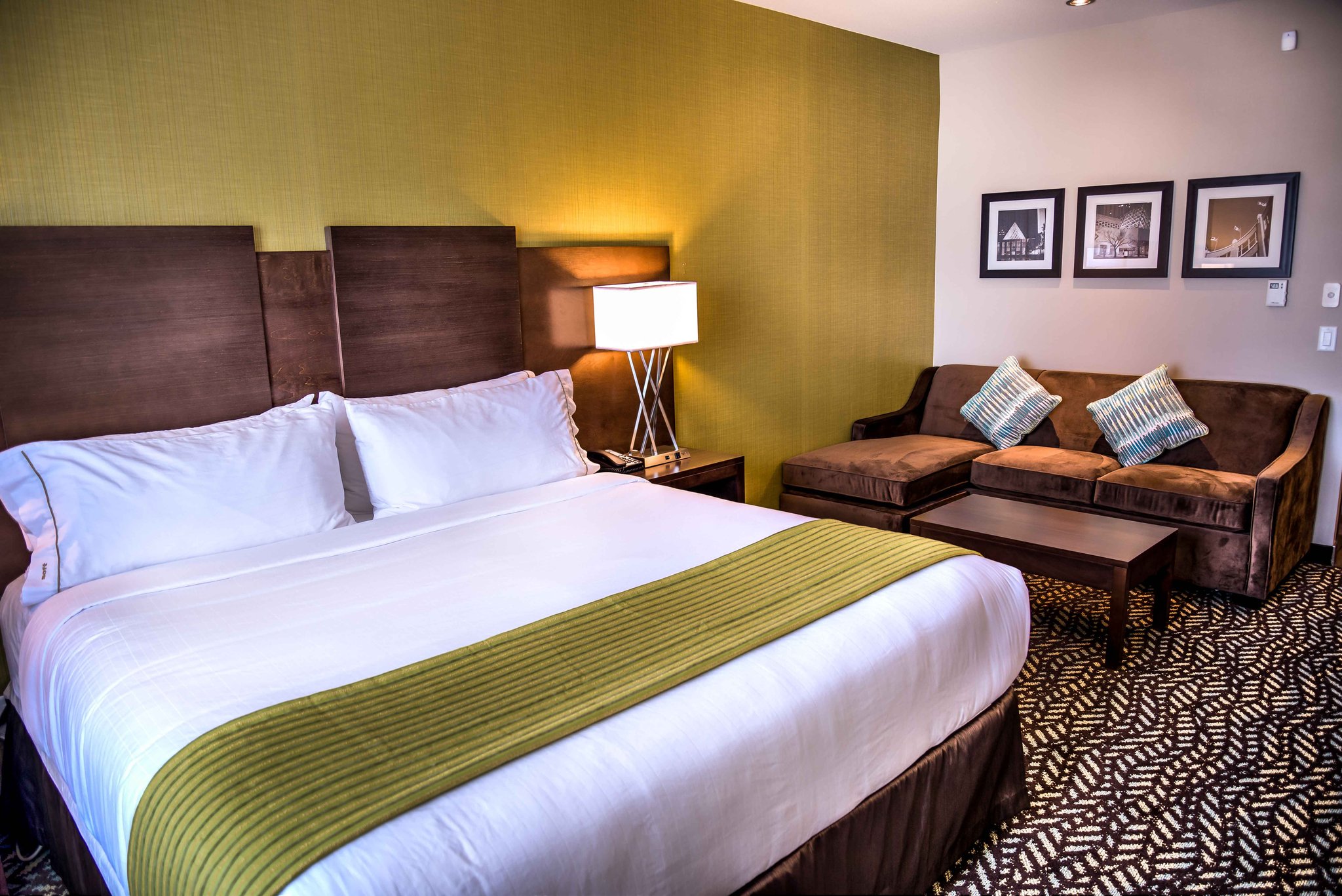 Holiday Inn Express & Suites Spruce Grove - Stony Plain
