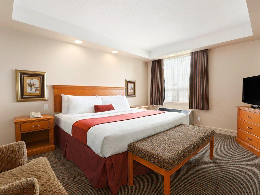 Travelodge by Wyndham Spruce Grove