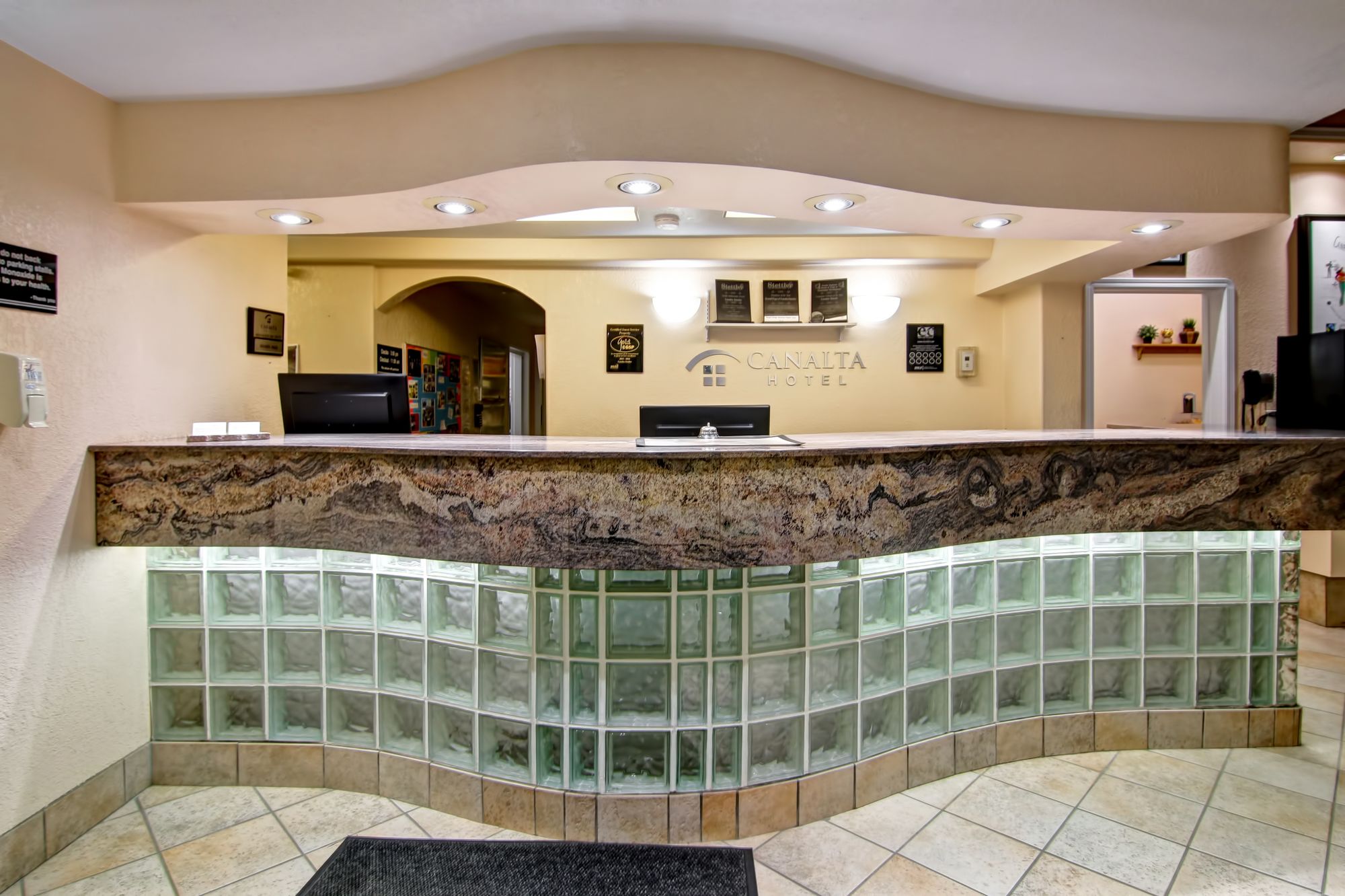 Stettler Canalta