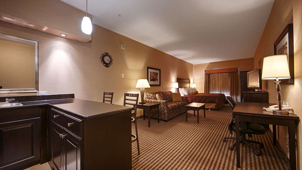 Best Western Sunrise Inn & Suites