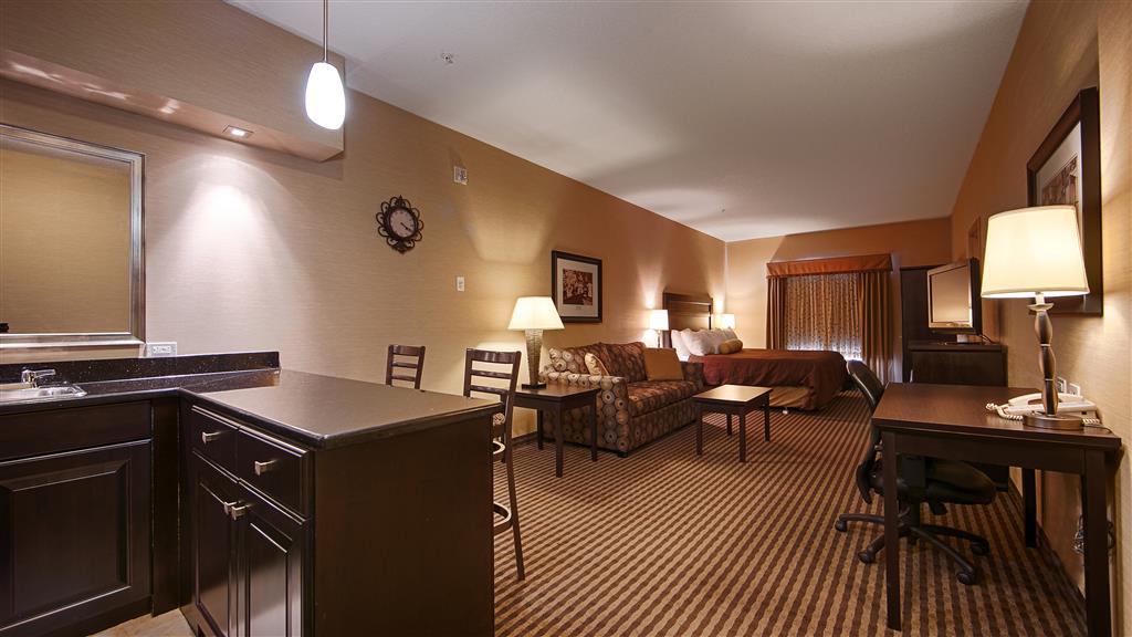 Best Western Sunrise Inn & Suites