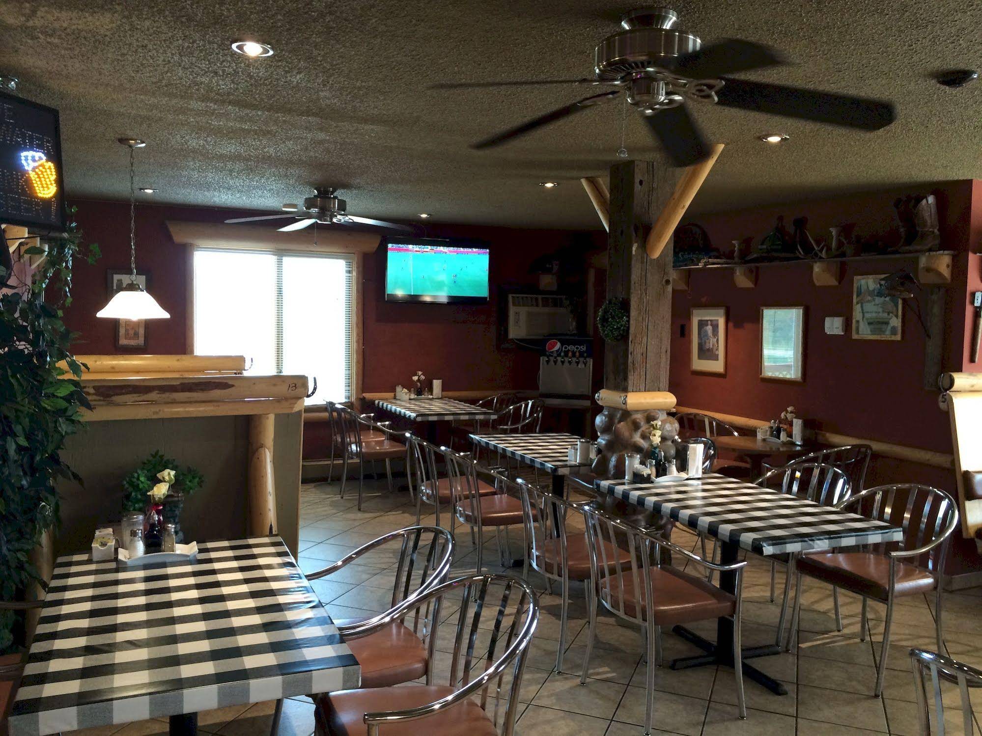 River Road Inn