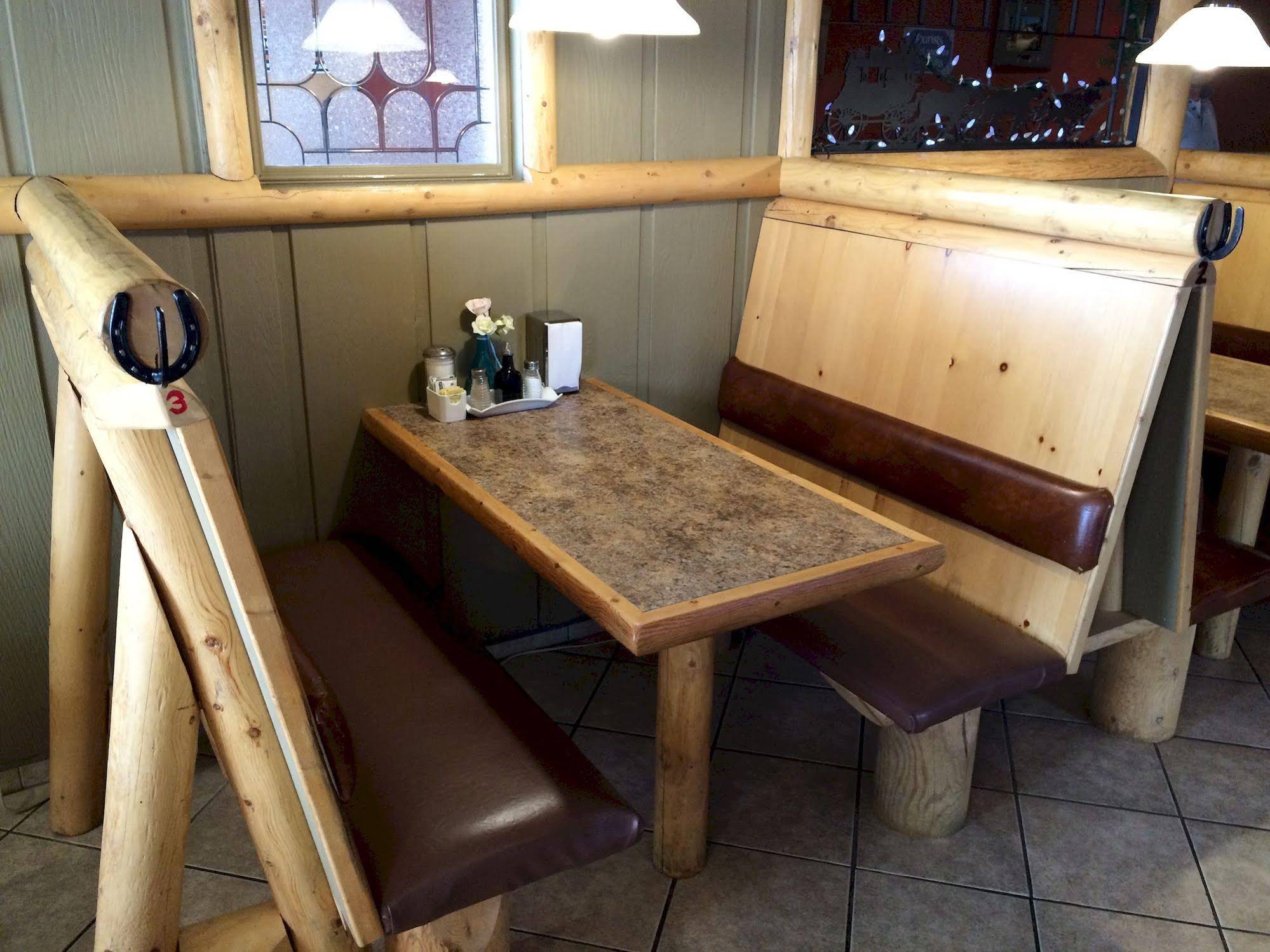 River Road Inn