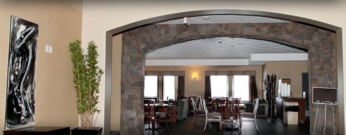 Paradise Inn & Suites
