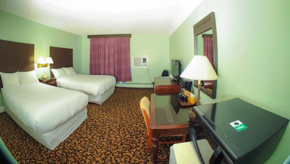 Cloud 9 Inn