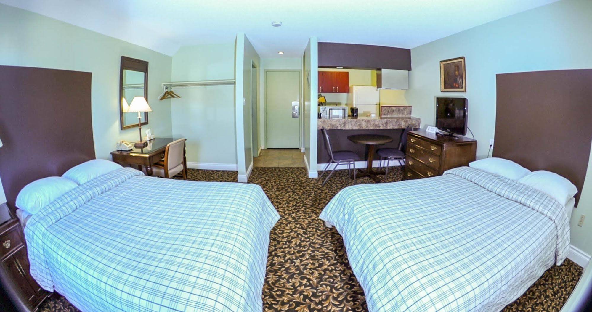 Cloud 9 Inn