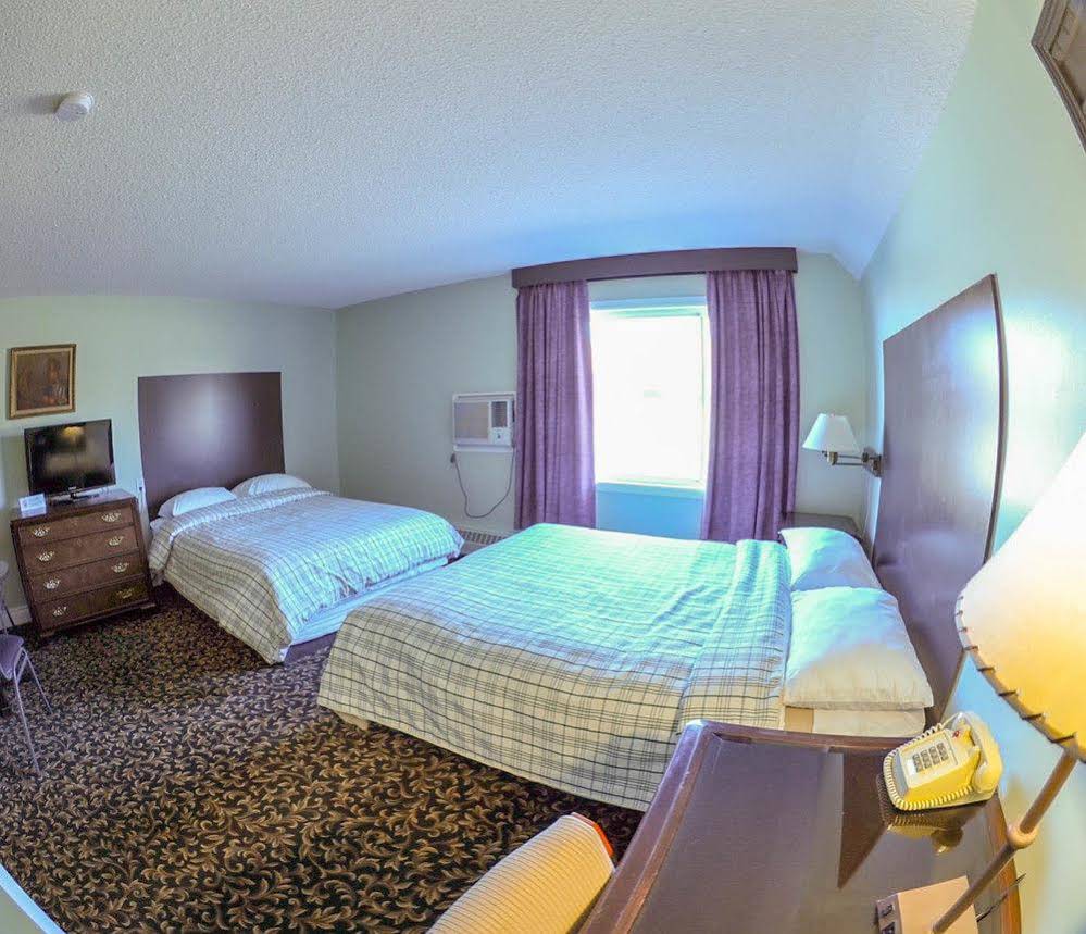 Cloud 9 Inn