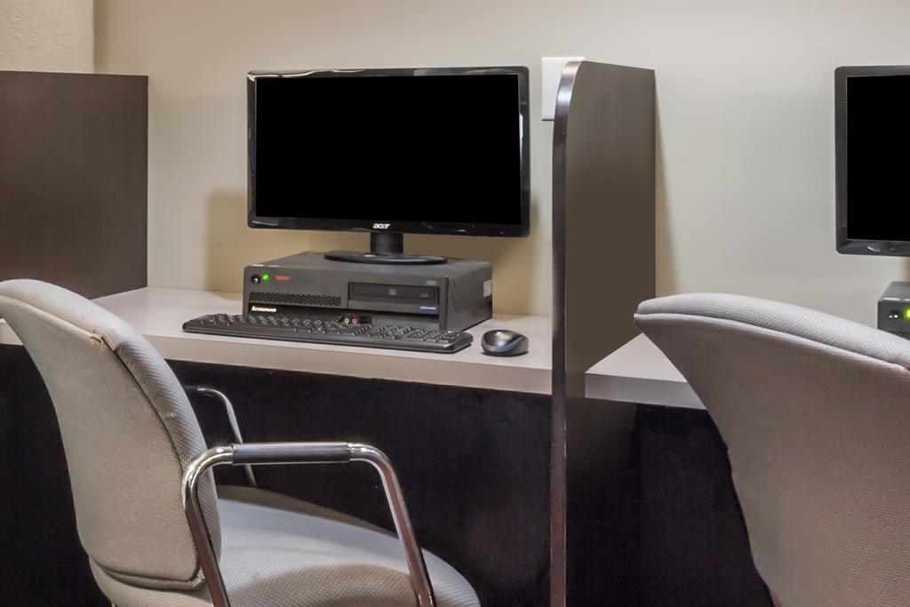 Quality Hotel & Conference Centre