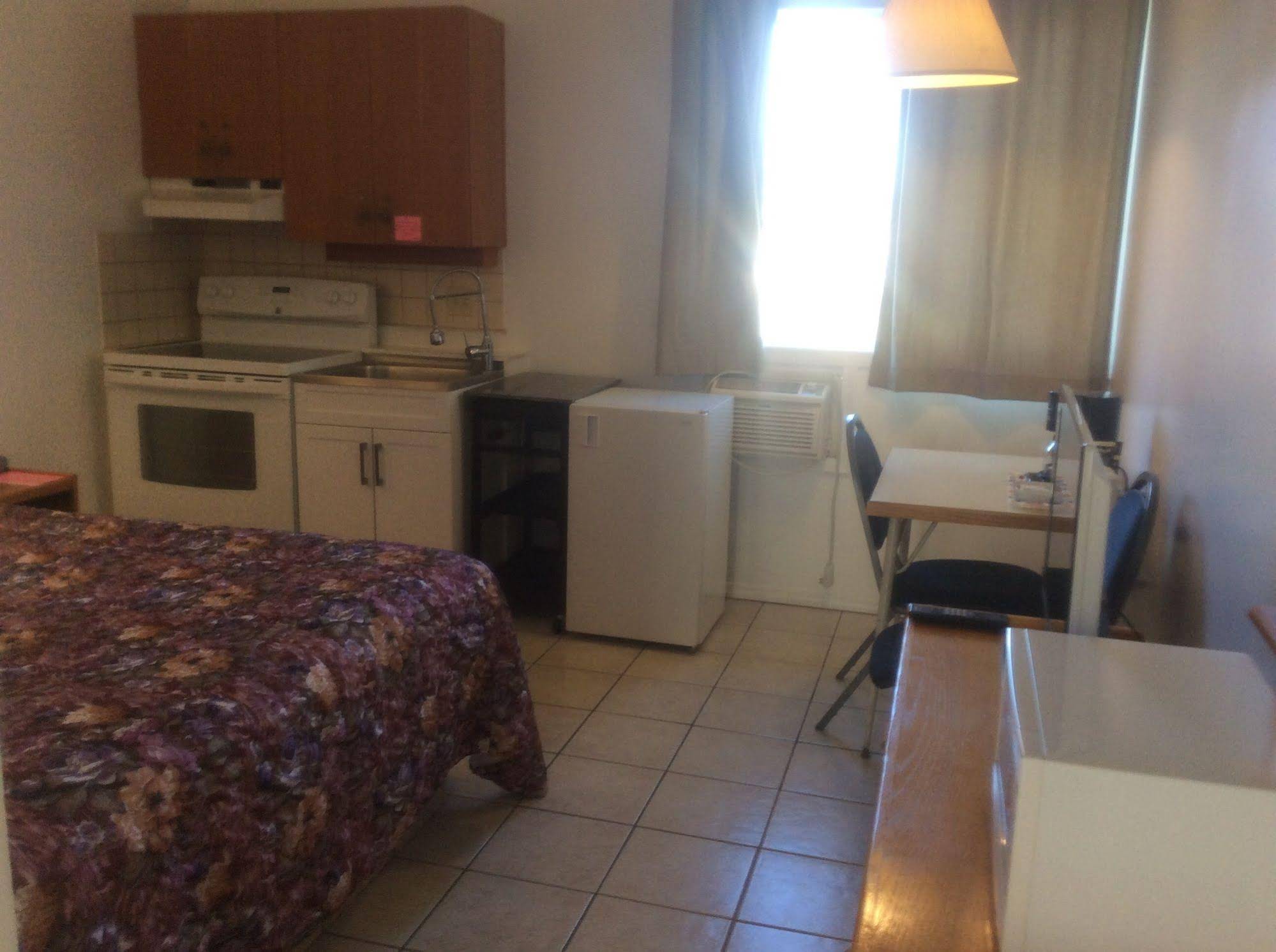 Bonaparte Motel