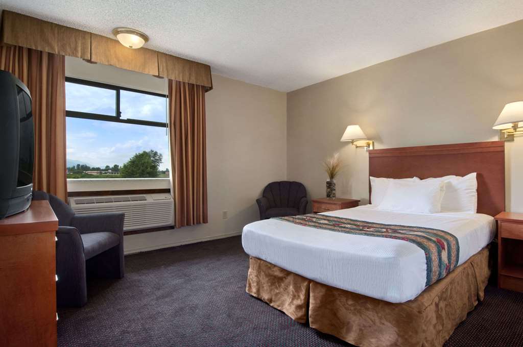 Travelodge Hotel by Wyndham Chilliwack