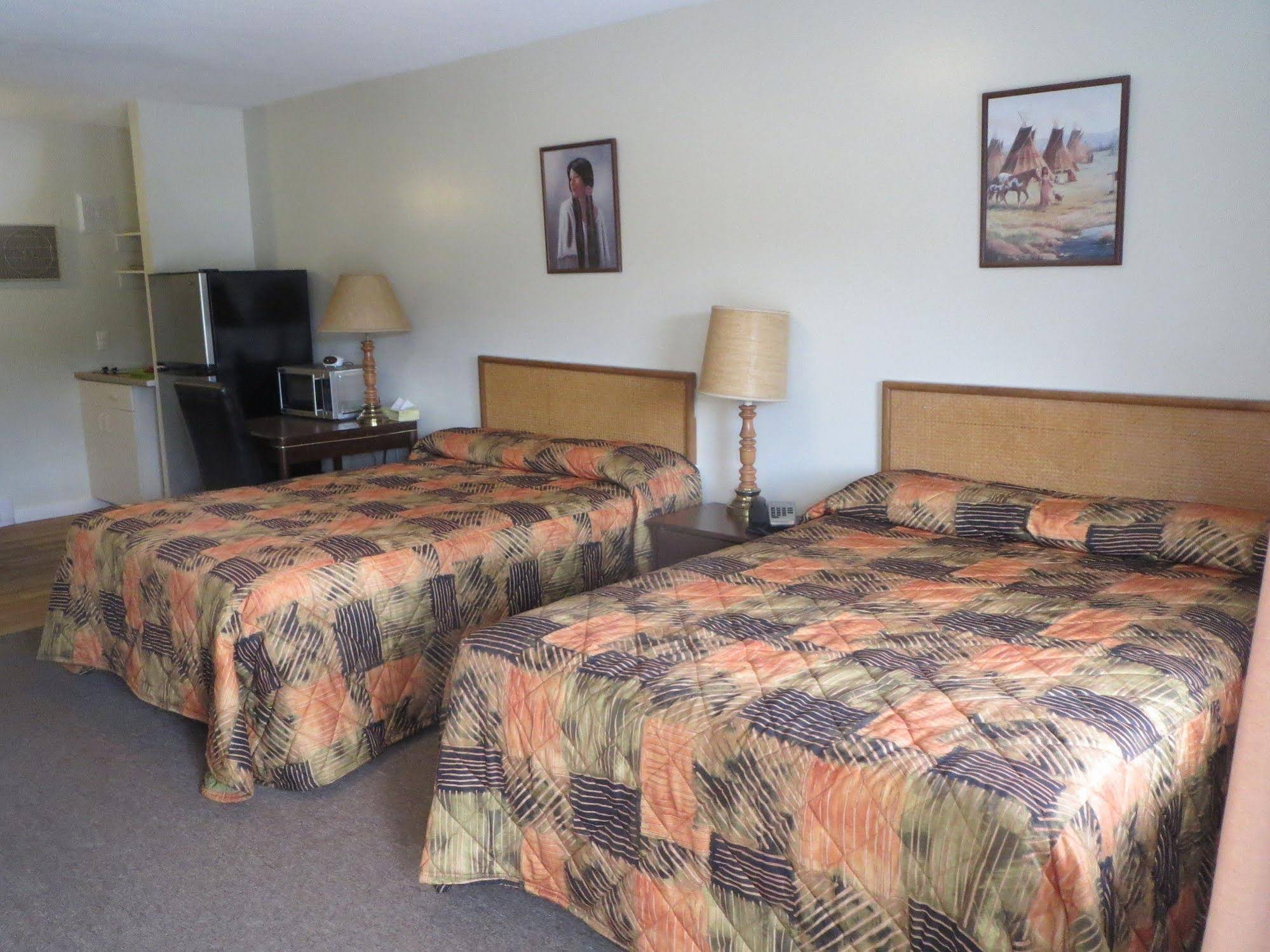 Round Up Motel