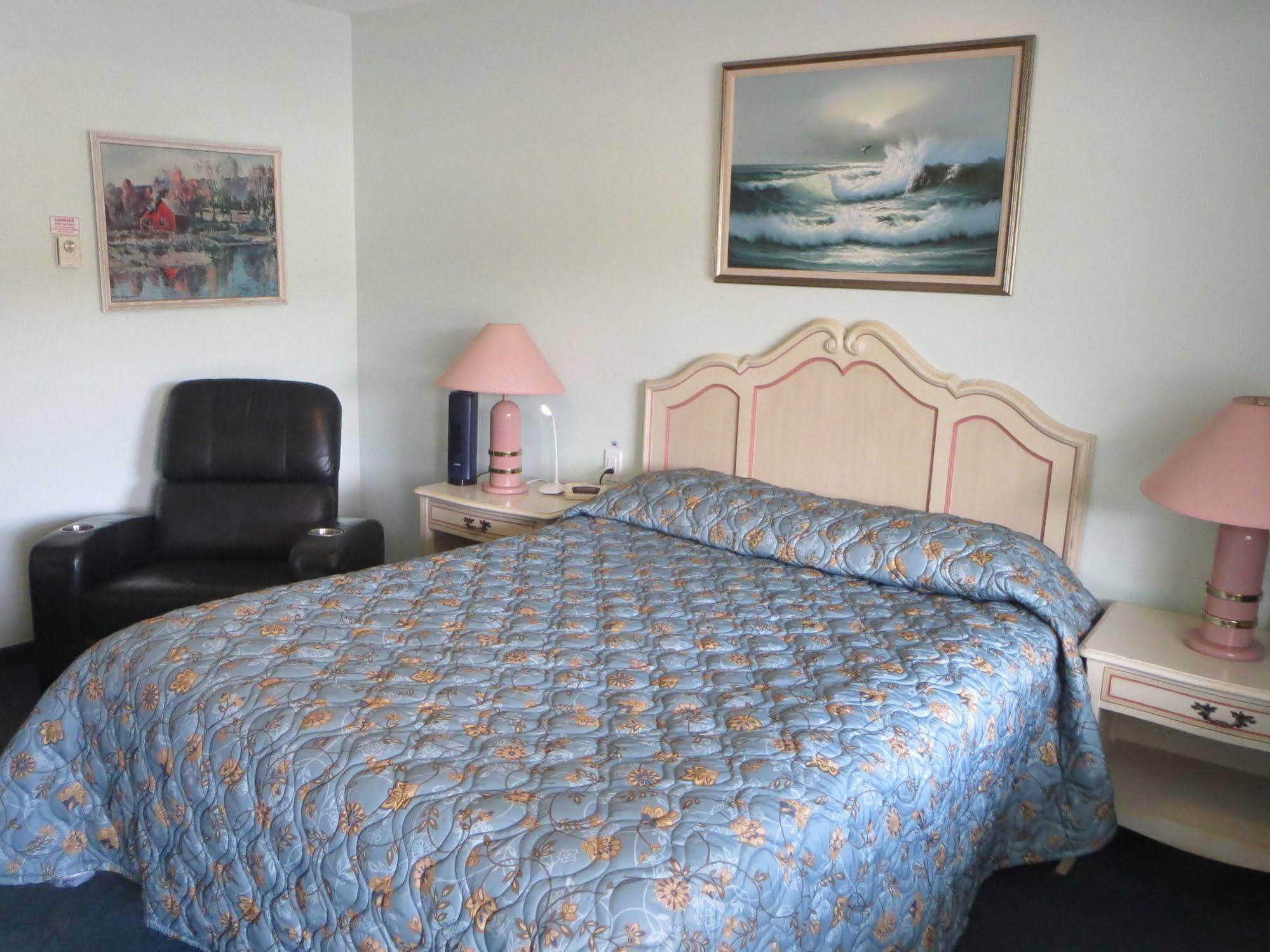 Round Up Motel
