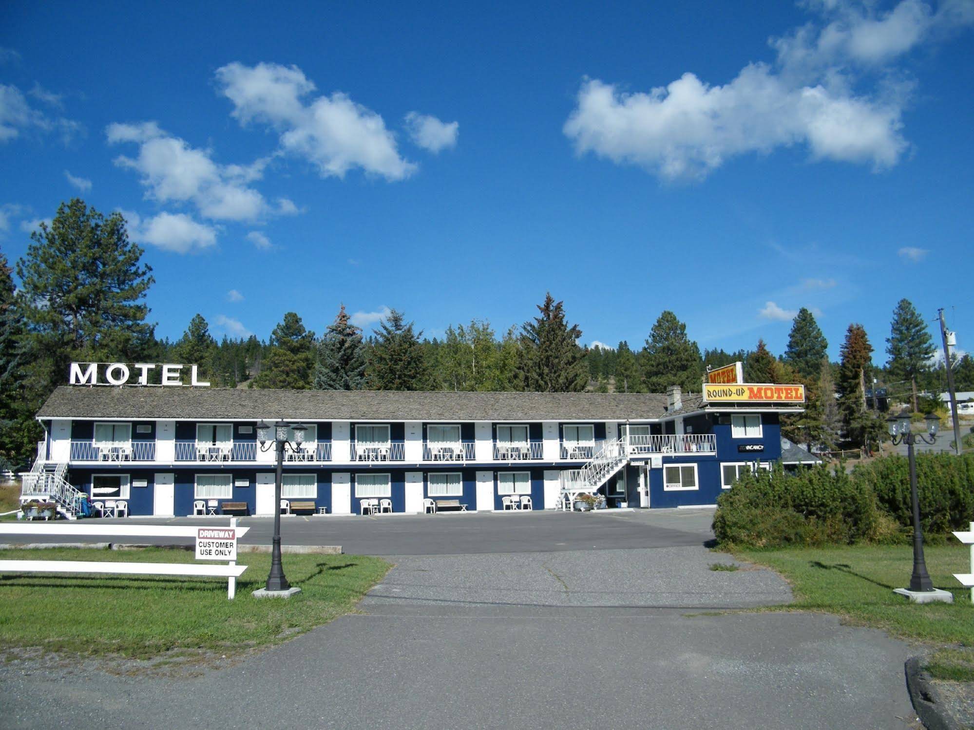 Round Up Motel