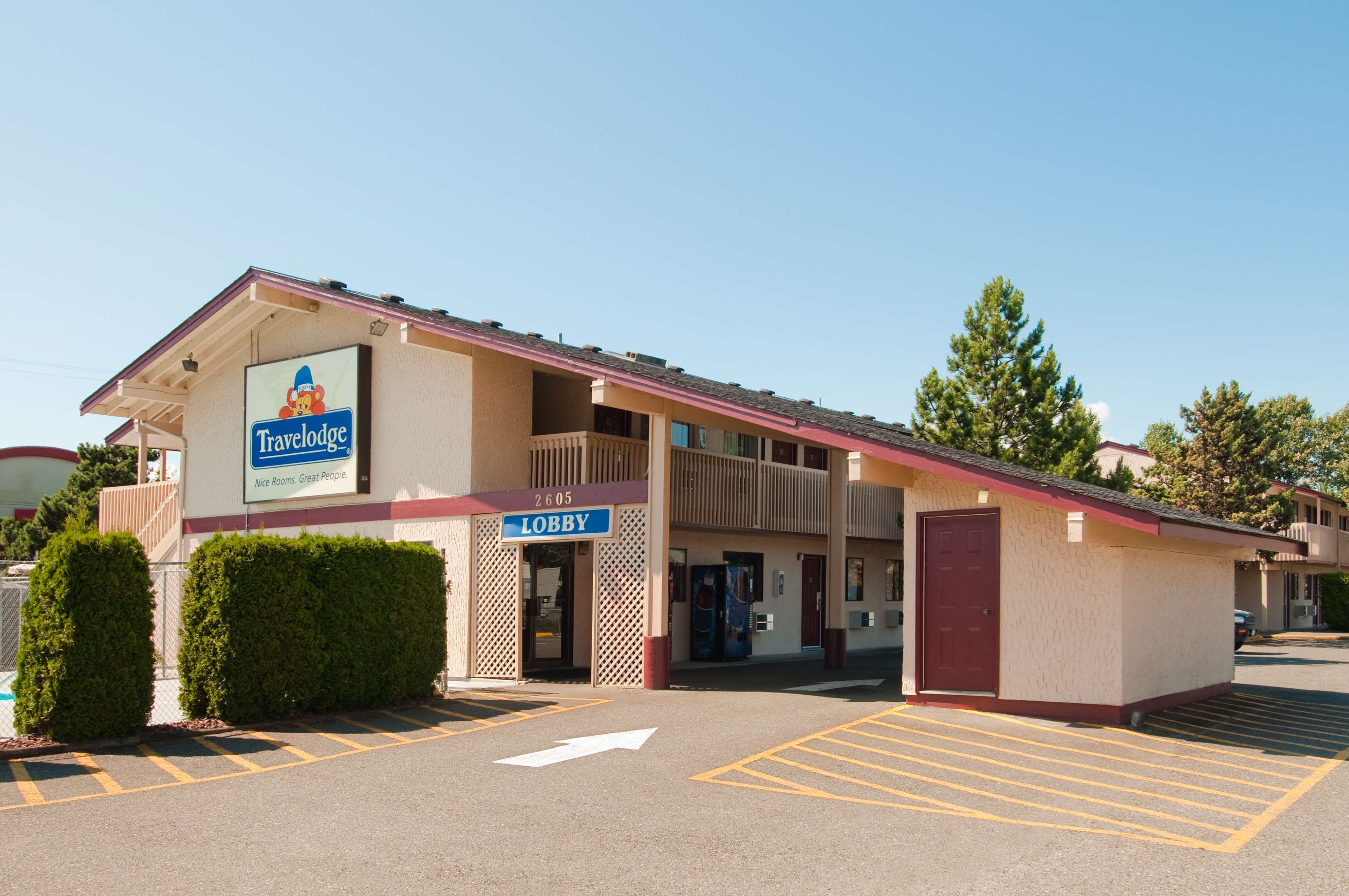 Coast Courtenay Hotel