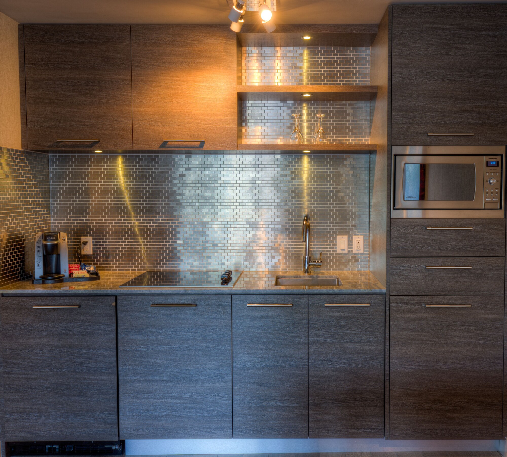 Oceanfront Suites At Cowichan Bay