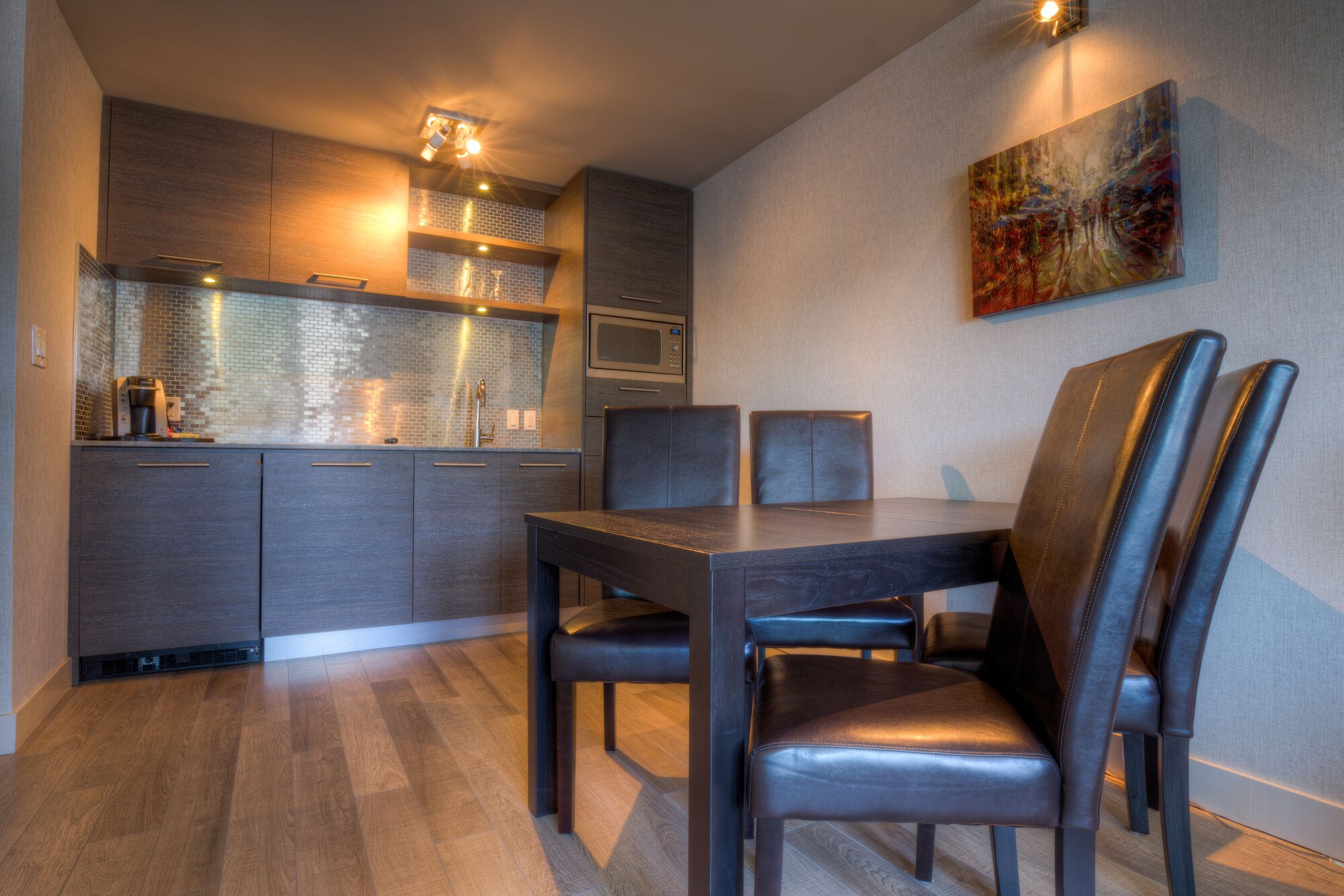 Oceanfront Suites At Cowichan Bay