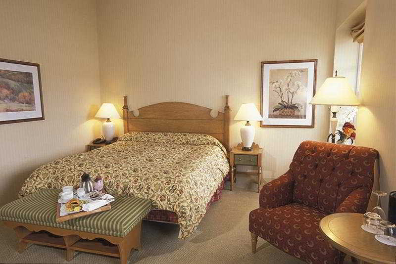 St. Eugene Golf Resort & Casino