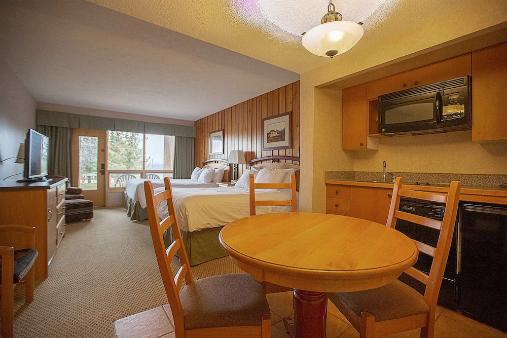 Fairmont Hot Springs Resort