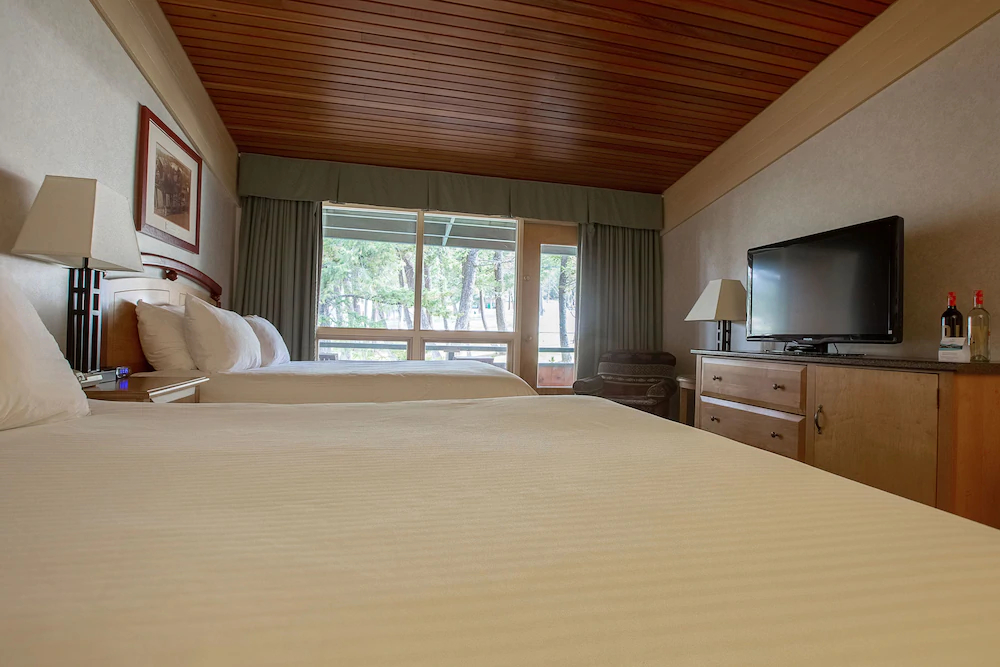 Fairmont Hot Springs Resort