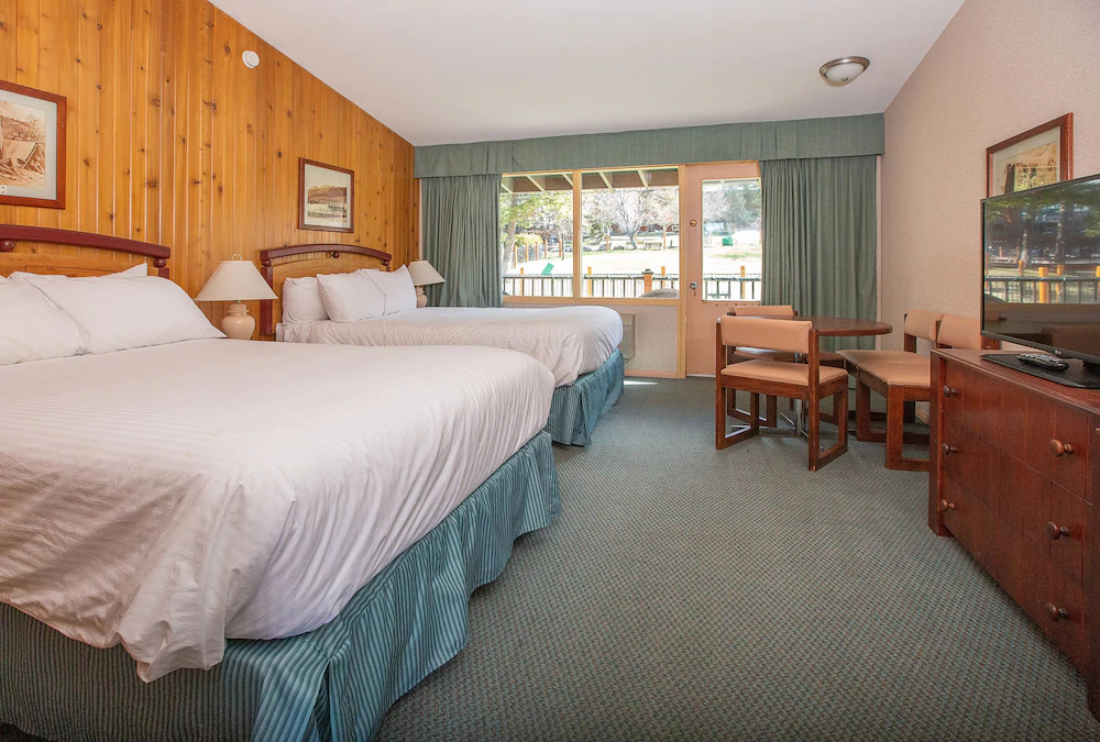 Fairmont Hot Springs Resort
