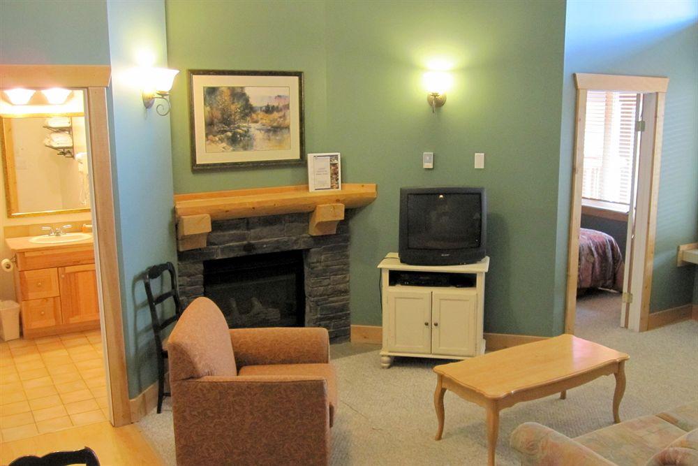 Cornerstone Lodge