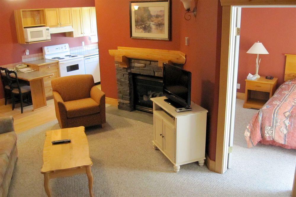 Cornerstone Lodge