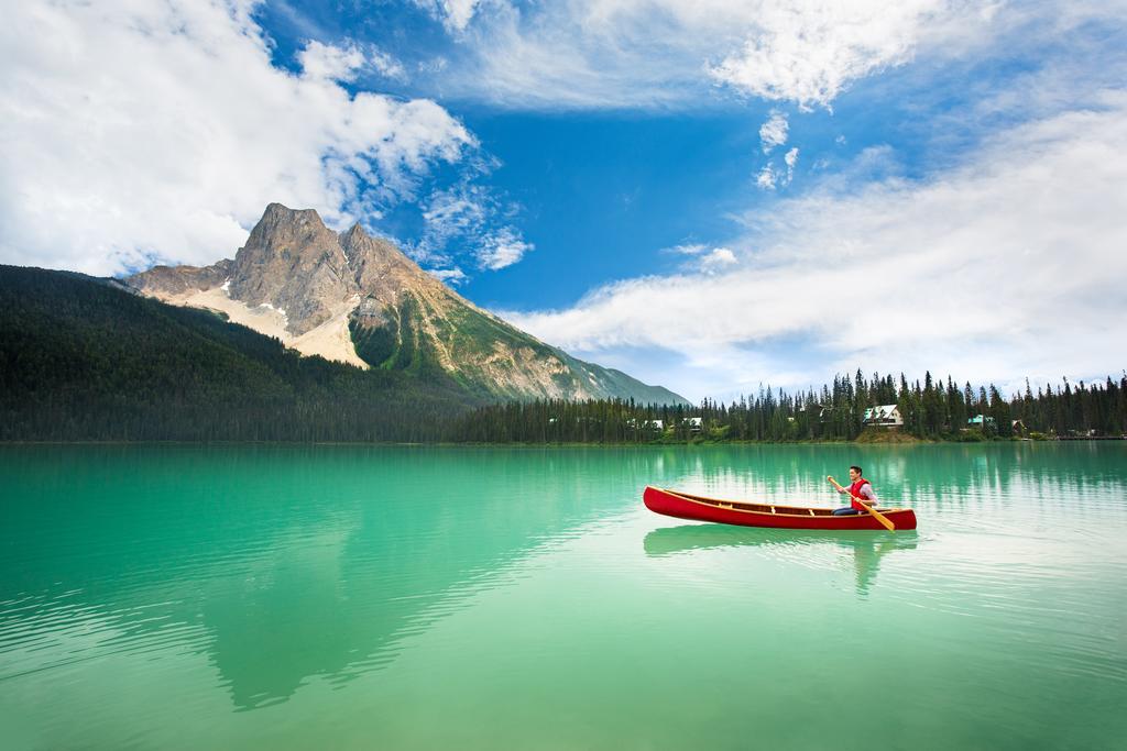 Emerald Lake Lodge