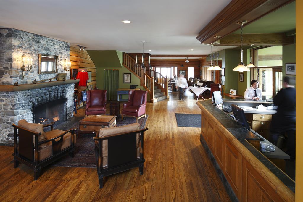 Emerald Lake Lodge