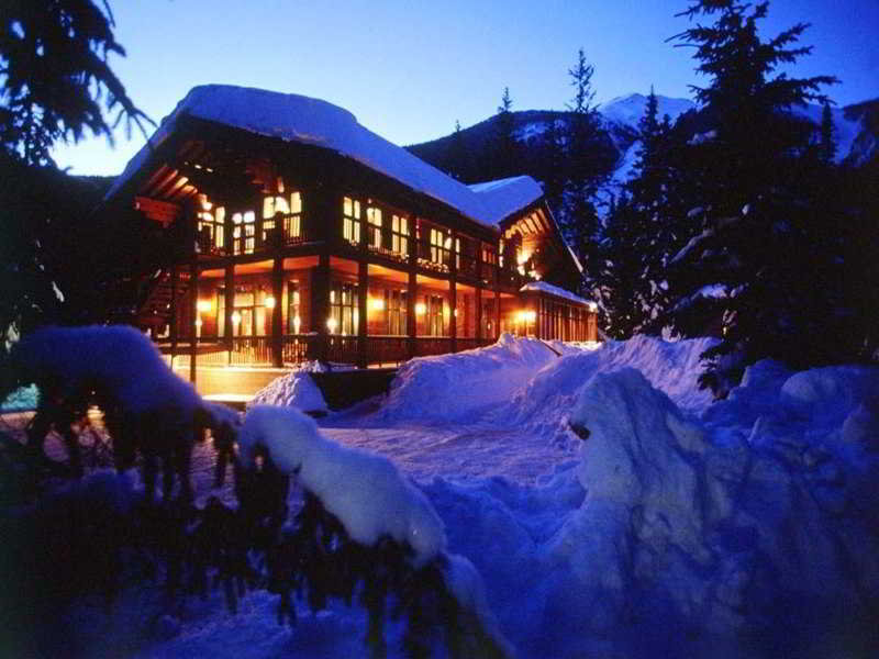 Emerald Lake Lodge