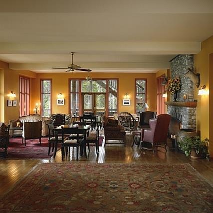 Emerald Lake Lodge