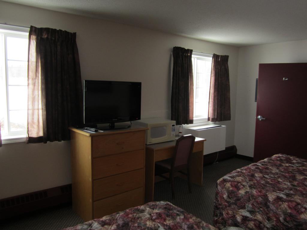 Ramada Limited Fort Nelson