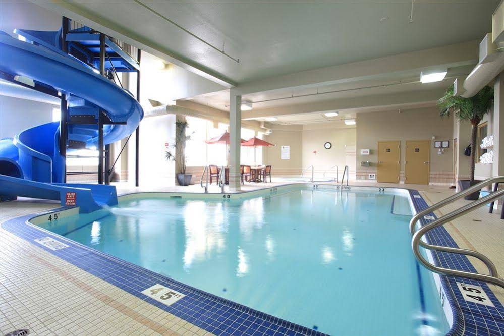 Pomeroy Hotel & Conference Centre