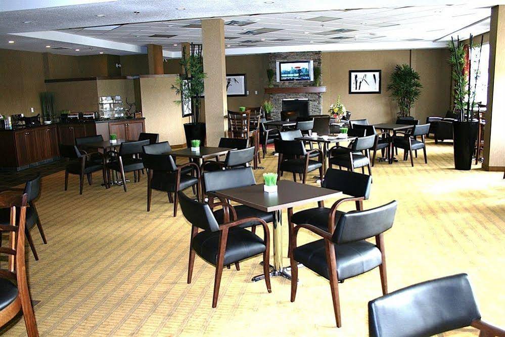 Pomeroy Hotel & Conference Centre