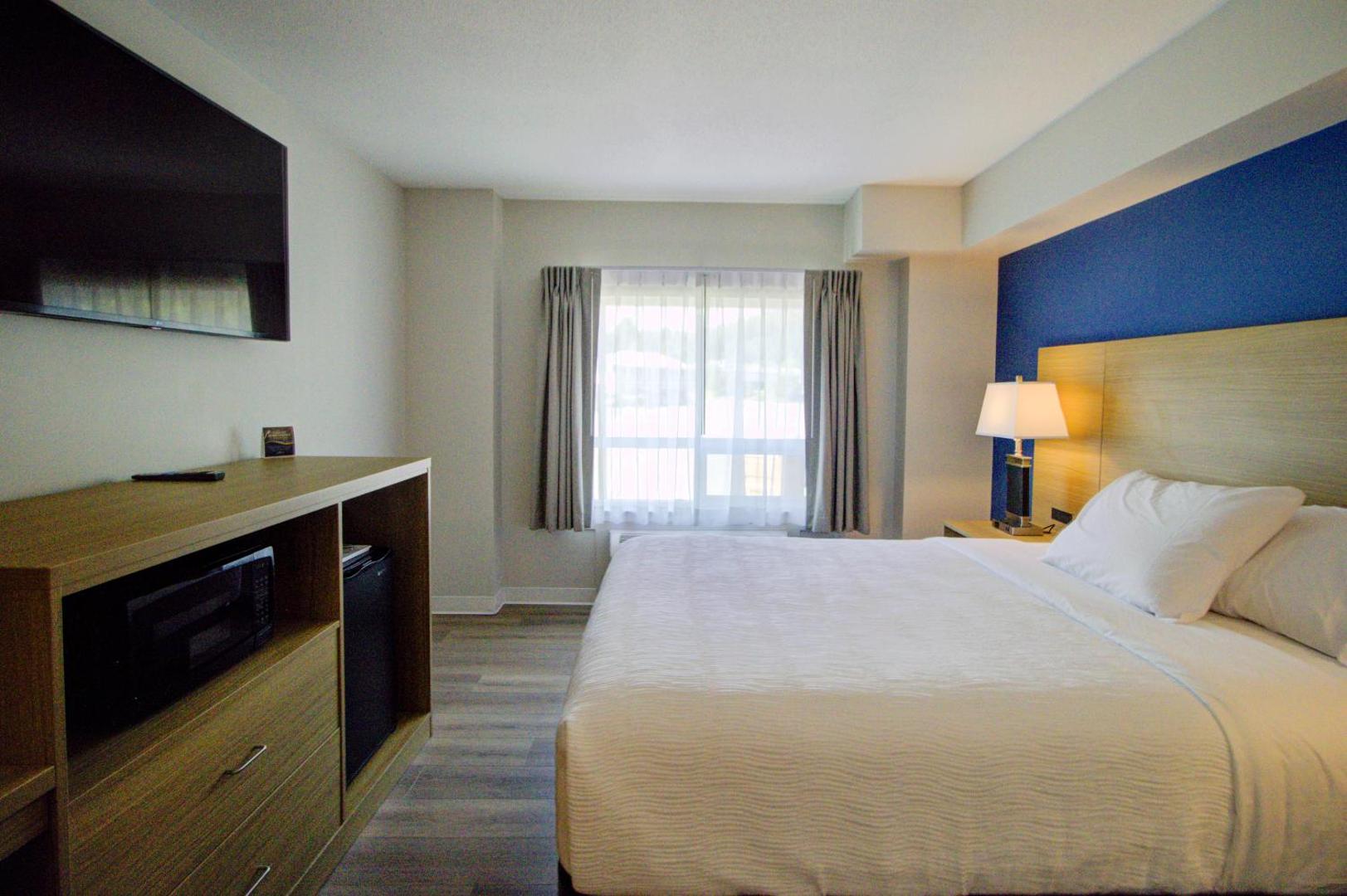 Baymont by Wyndham Gold River