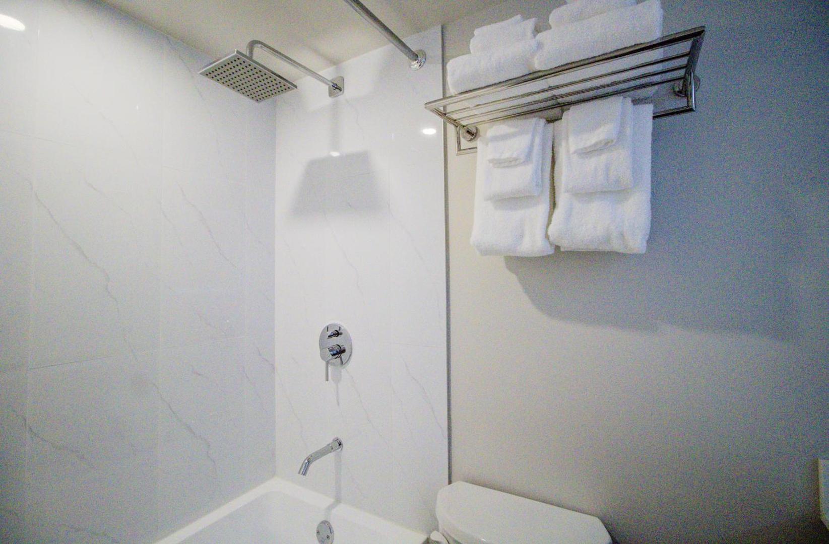 Baymont by Wyndham Gold River