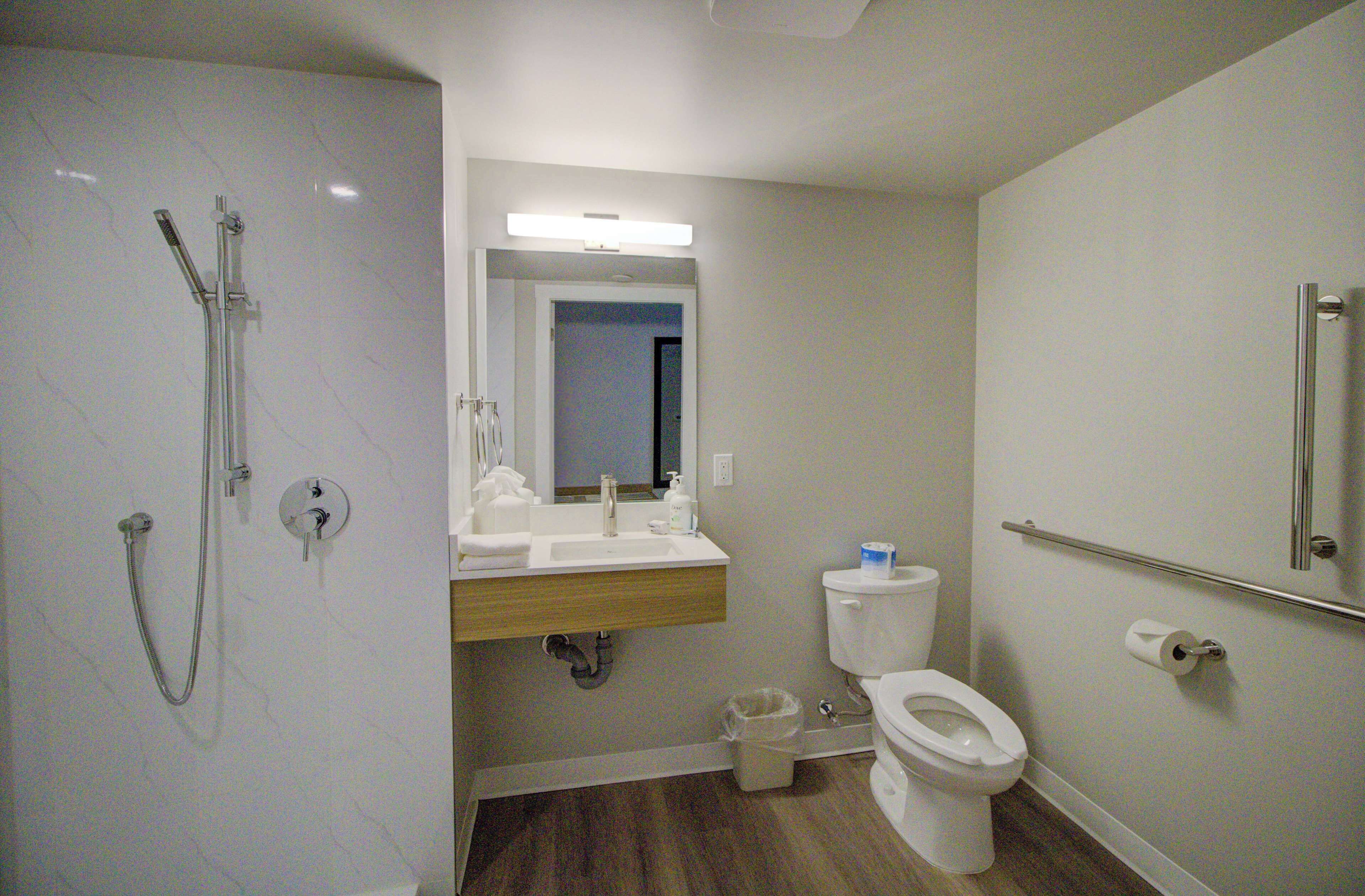 Baymont by Wyndham Gold River