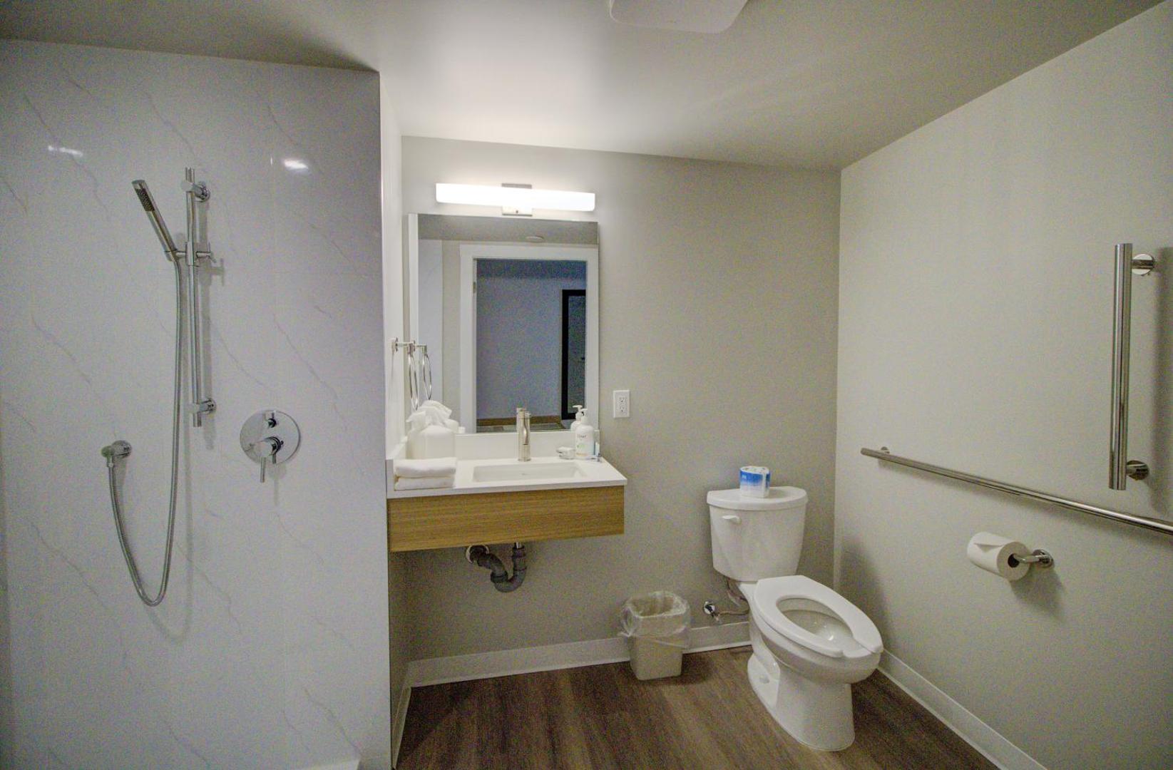 Baymont by Wyndham Gold River