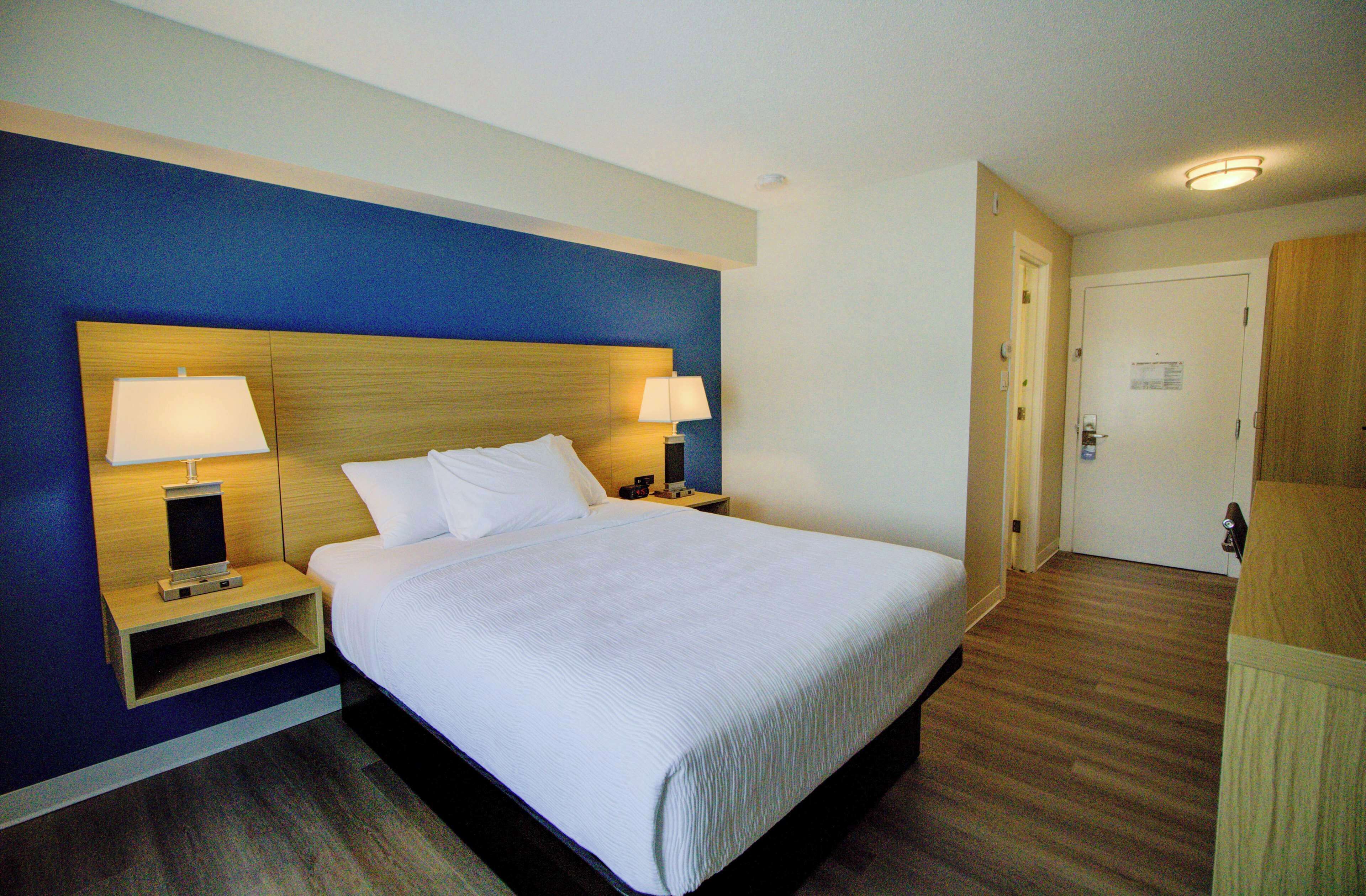 Baymont by Wyndham Gold River