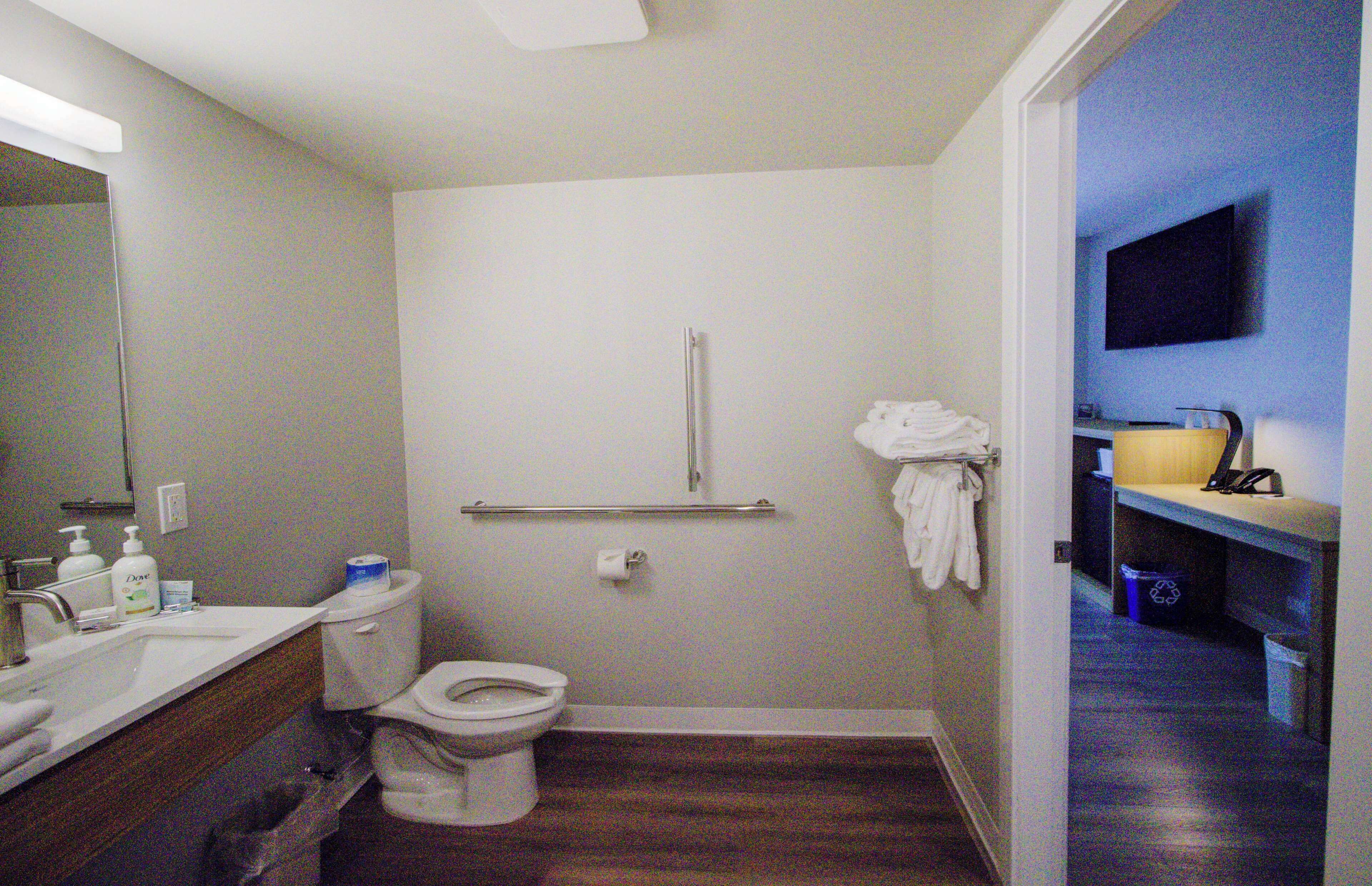 Baymont by Wyndham Gold River